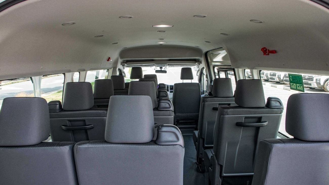 تويوتا هاياس HIGH ROOF |13S P | 3.5L | MT | GL RB | BUS | 3 Years Warranty | For Local Registration +10%