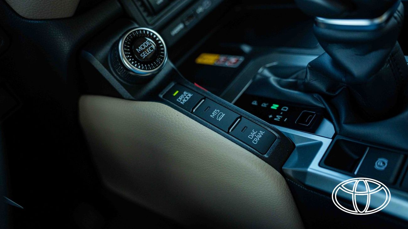 Toyota Prado TOYOTA PRADO 2.4 LTR VXL 3 WITH PANAROMIC SUNROOF