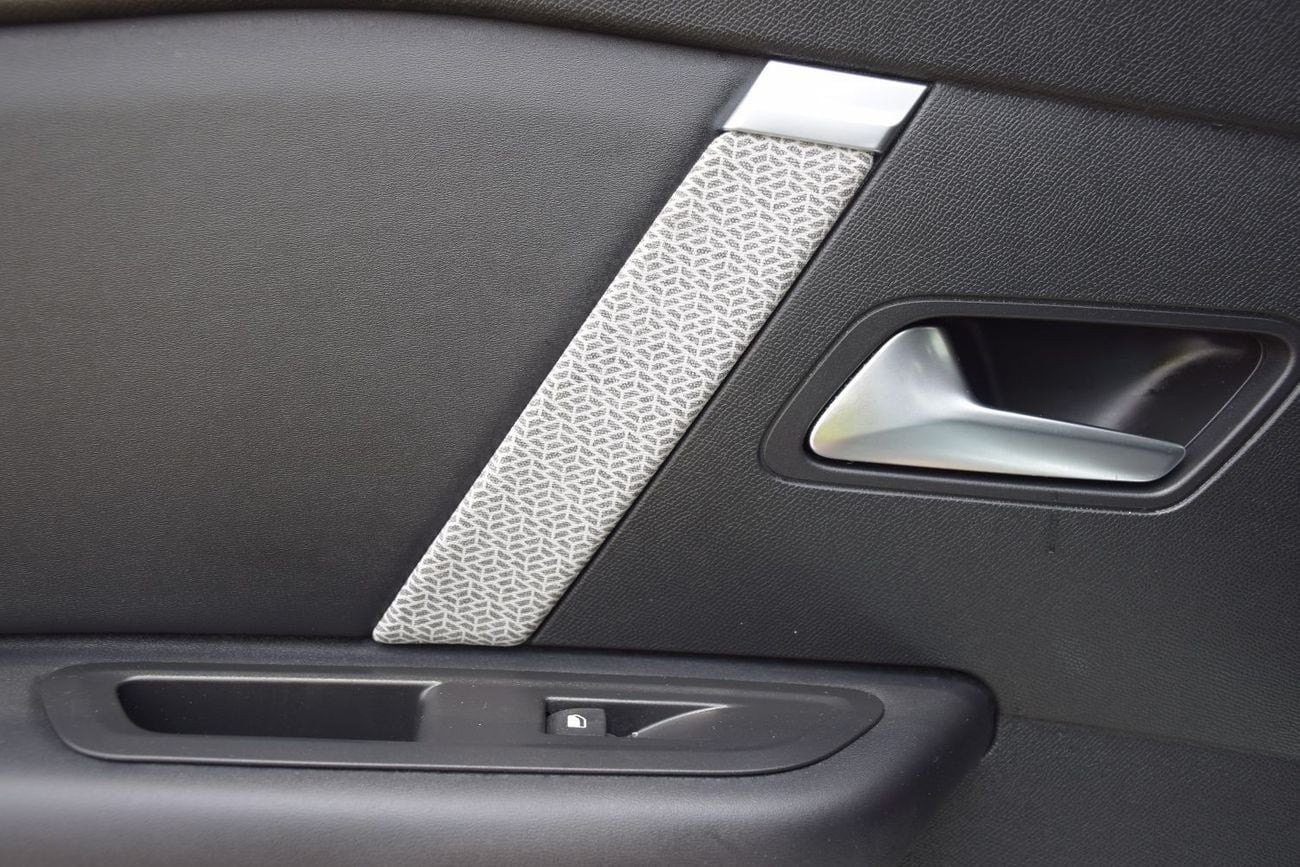 Citroen C4 SHINE 1.2L Petrol Automatic (Right Hand)