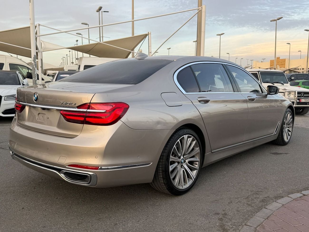 BMW 740Li LUXURY