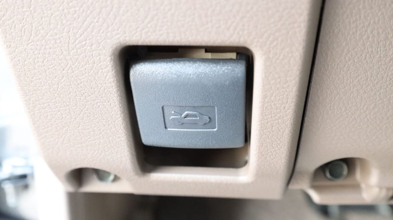 تويوتا لاند كروزر 70 Toyota Land Cruiser LC76 2.8 AT 2026