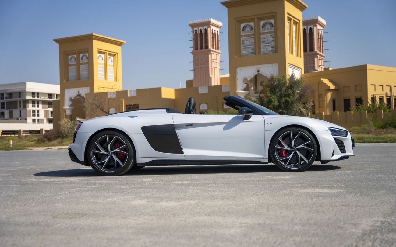Audi R8 Spyder FSI 4.2L (420 HP) Audi R8 2024 Imported