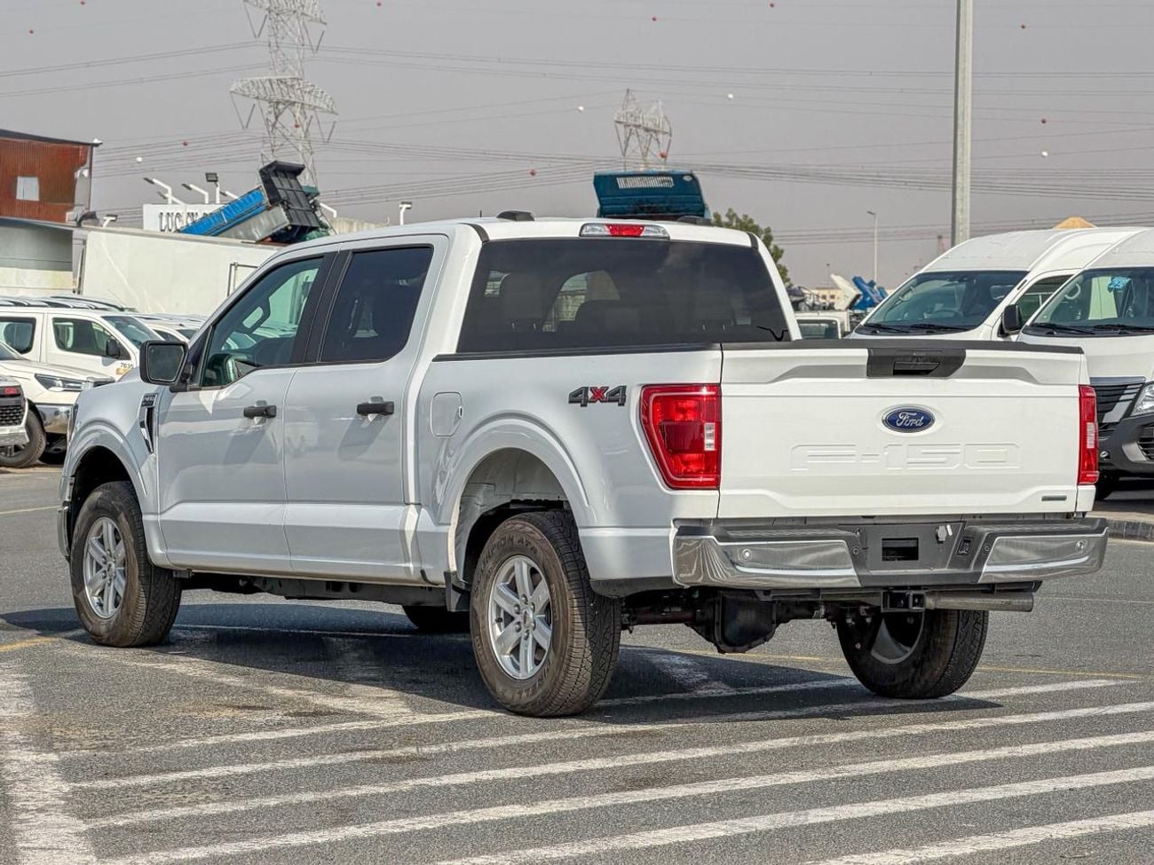 فورد F 150 XLT 3.5L (5 Seater)