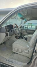 تويوتا لاند كروزر GXR GCC only 30900 KM