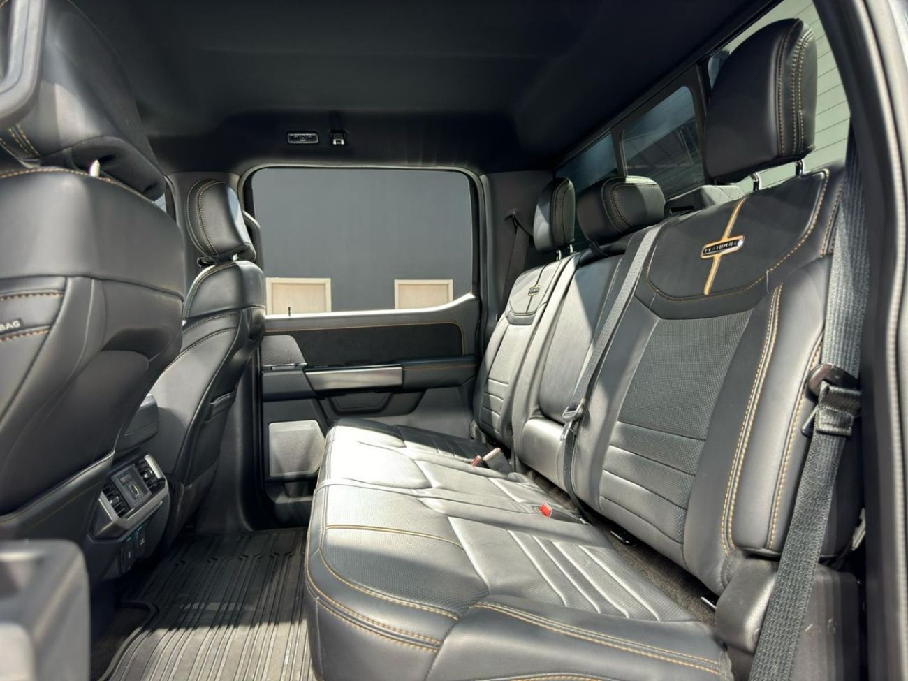 Ford F 150 | Platinum Edition FX4