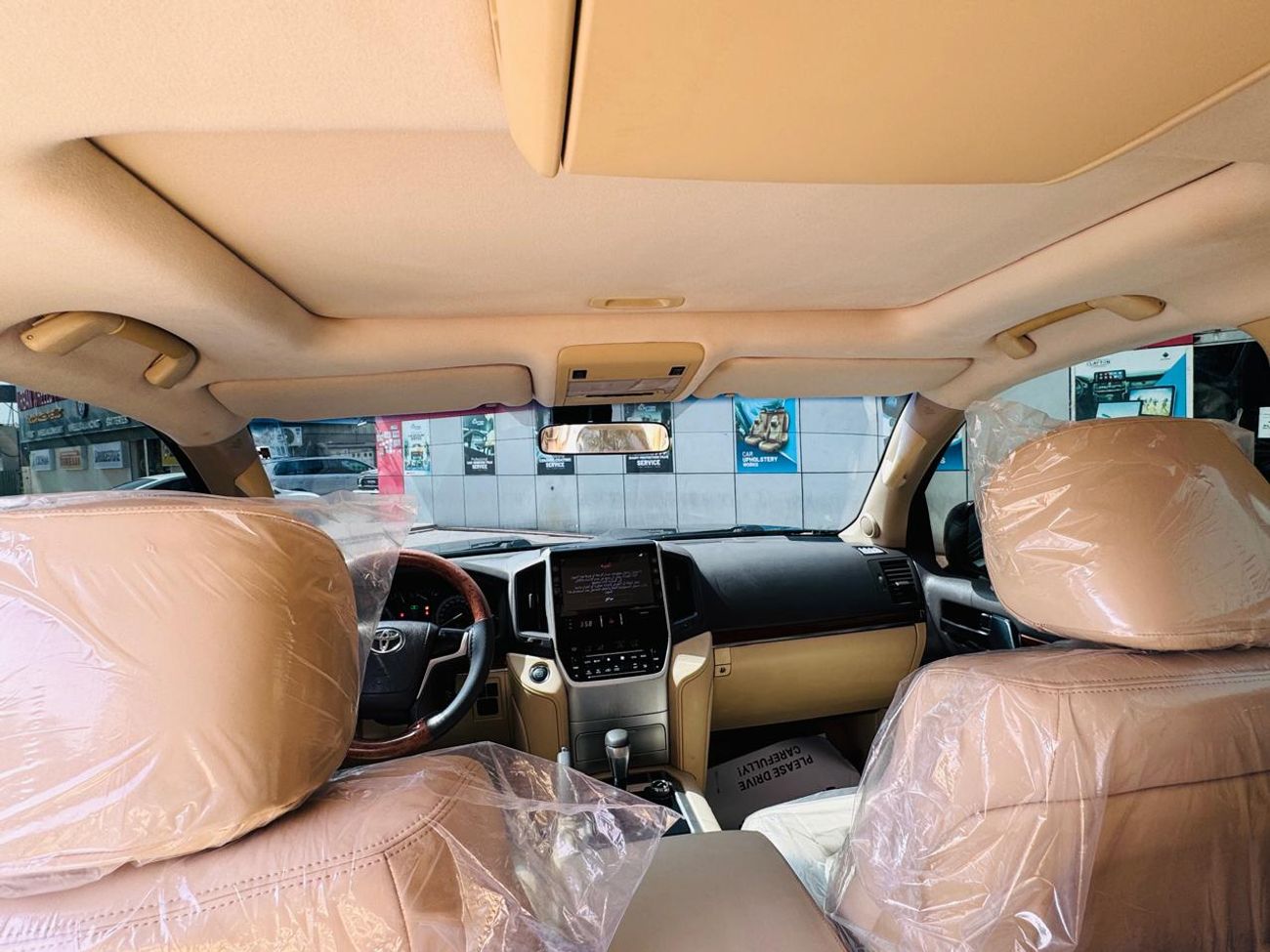 Toyota Land Cruiser Toyota landcruise 2016model Modified 2024 v8 petrol Engine Colour Black push start Sunroof Transmiss