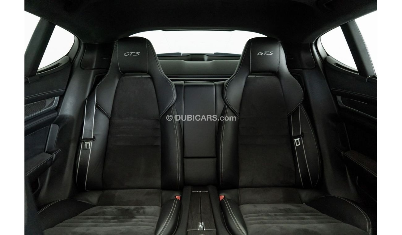 Porsche Panamera 2014 Porsche Panamera GTS / High Option / Sport Chrono Package & Sports Exhaust