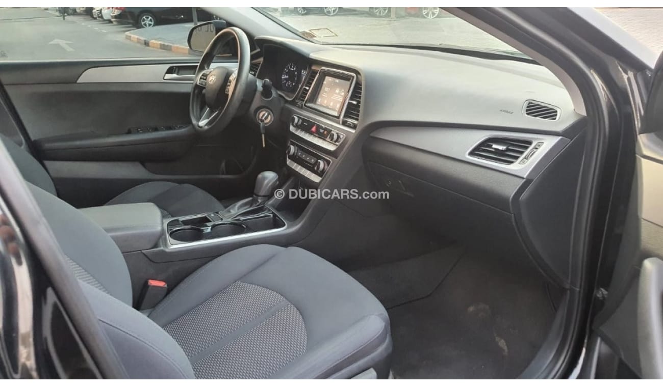 Hyundai Sonata 2.4L V4