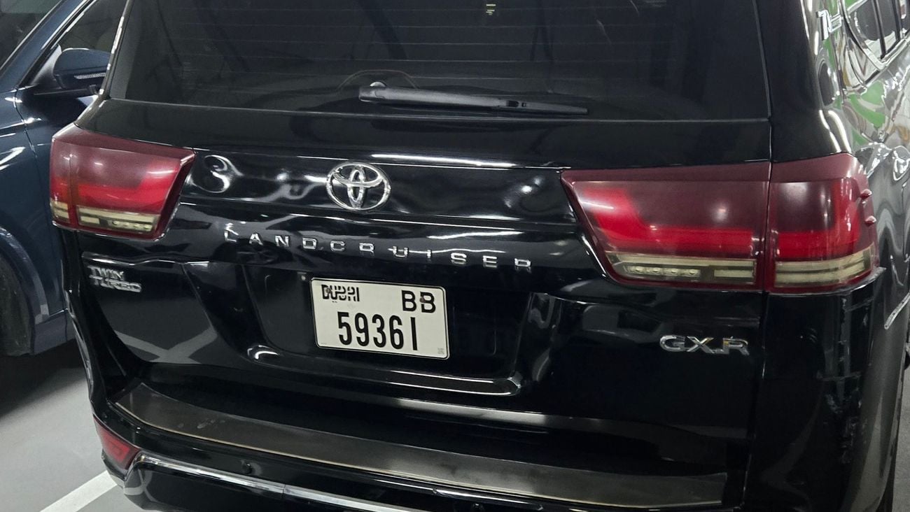 Toyota Land Cruiser