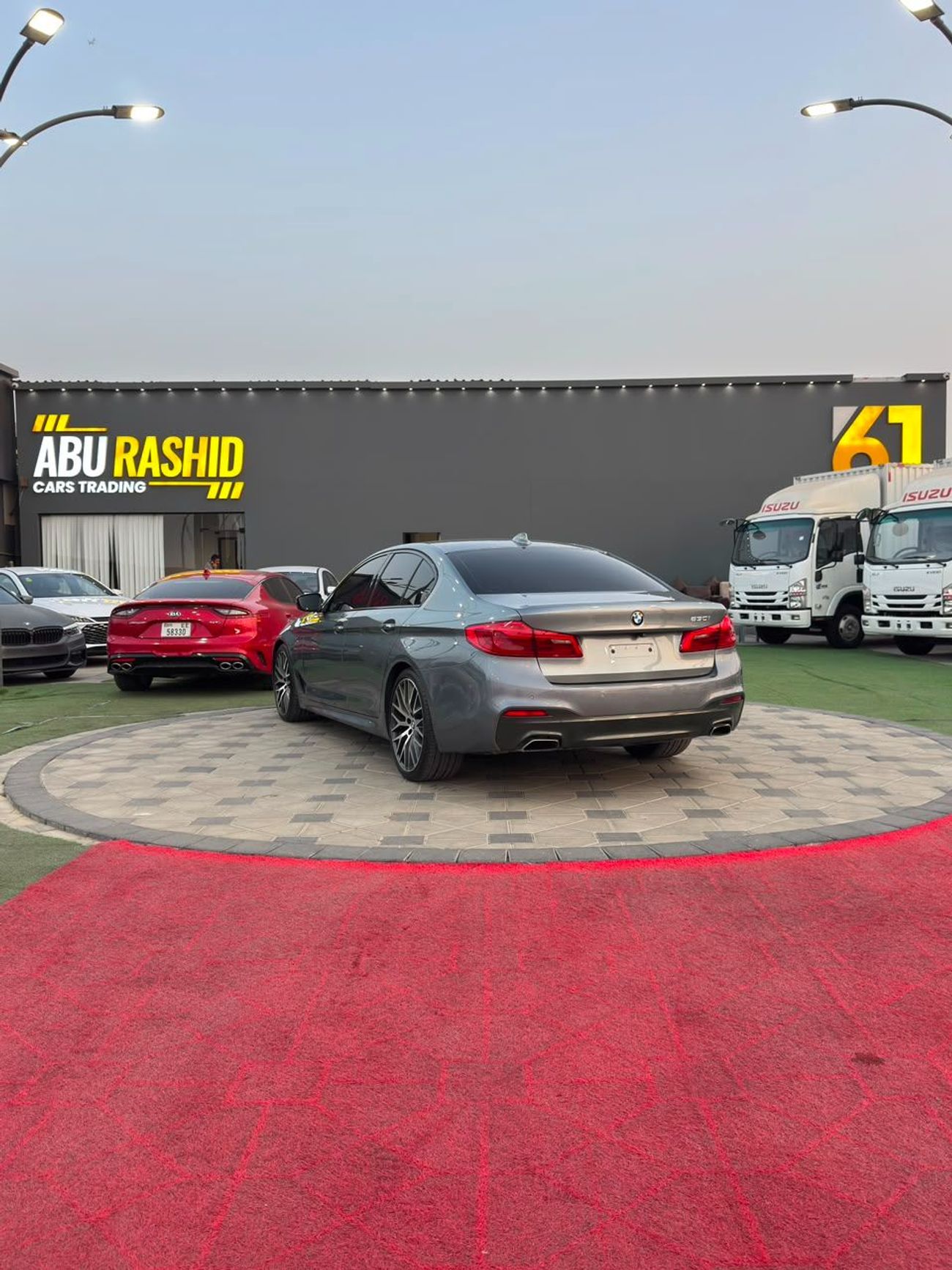 BMW 530i LUXURY