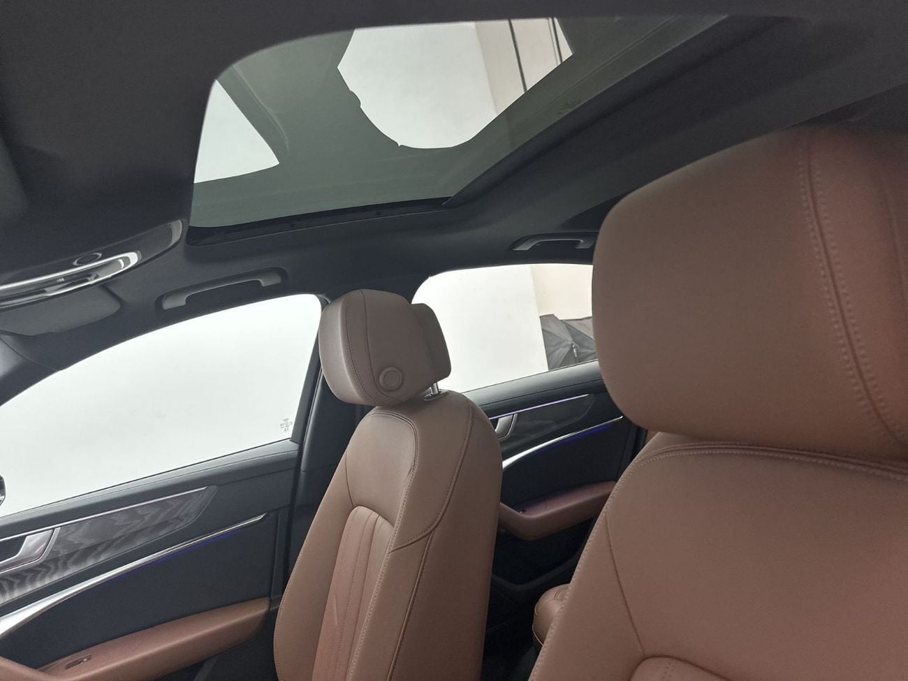 أودي A6 40 TFSI ADVANCED 40 TFSI (190 HP) A6 Sedan Advanced 40 TFSI 190hp Progress (Ref# 61983)