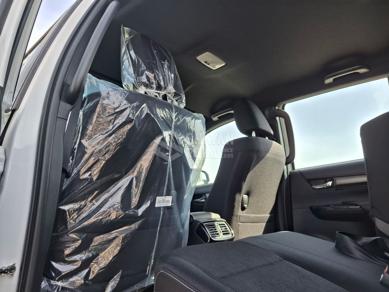 تويوتا هيلوكس ADVENTURE 4.0L V6 PETROL DC AT 4WD 2026MY