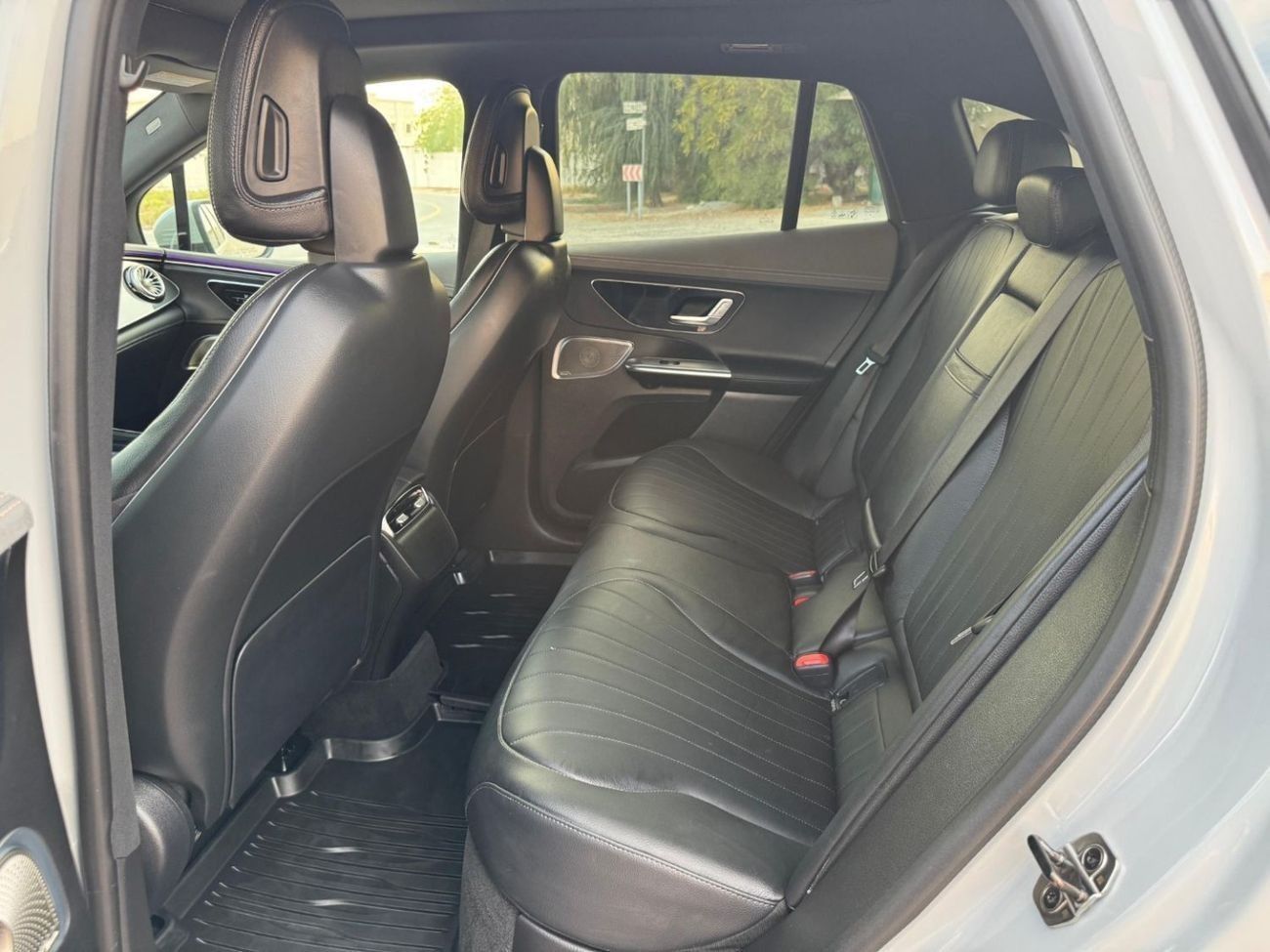 Mercedes-Benz EQE 350 SUV MERCEDES-BENZ EQE 350 SUV | 4 MATIC, FULL OPTION | FOR UAE +10% VAT & CUSTOMS