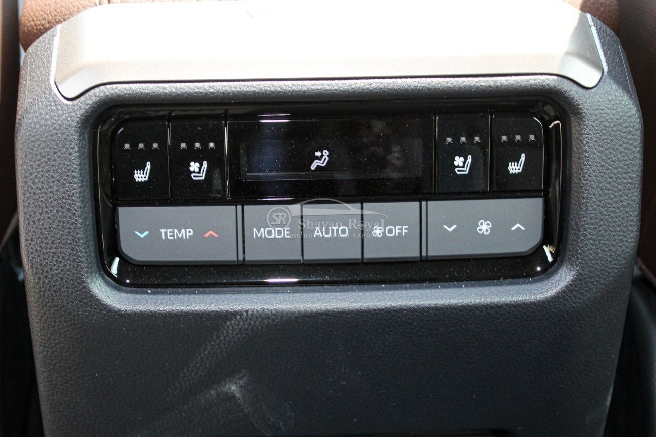 Toyota Prado LHD  2.8L DSL ADVENTURE-V SPL 4WD AT 7-SEATS 2025MY