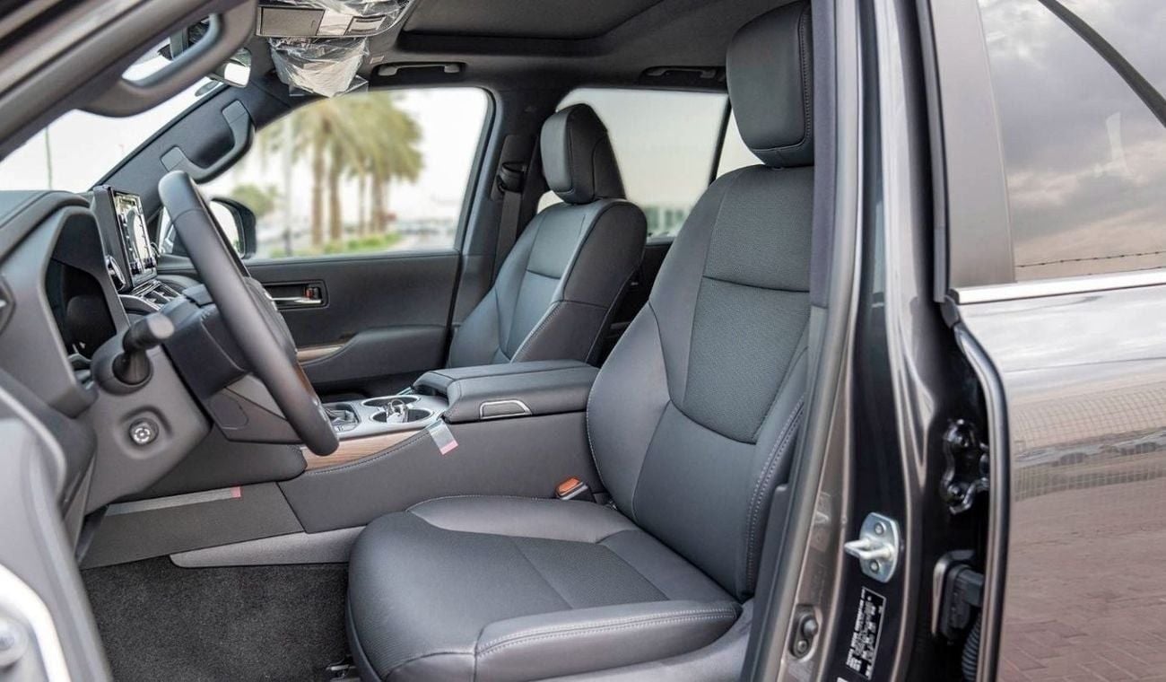 تويوتا لاند كروزر LC300 VX 3.5P AT MY2024 – GREY