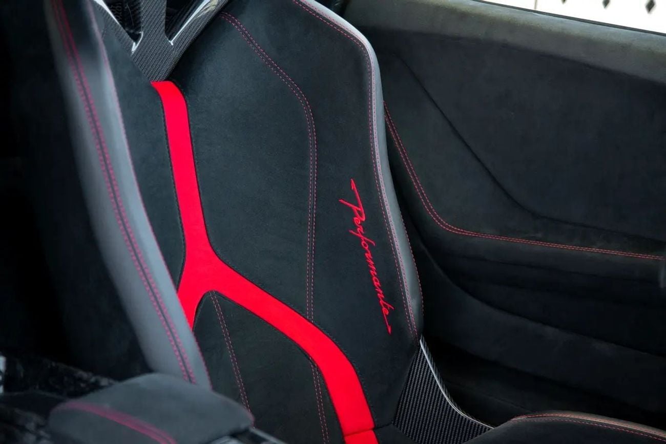 Lamborghini Huracan PERFORMANTE
