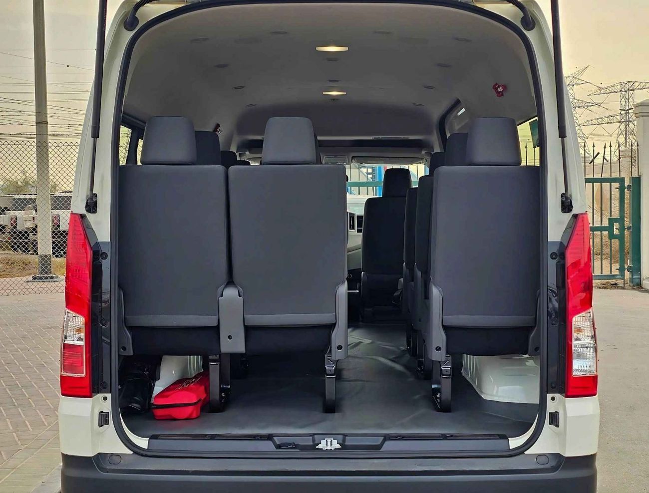 Toyota Hiace HIGHROOF NEW SHAPE/13 SEATER A/T / REAR CAMERA/ 3.5L PETROL/CODE#HPHRAB