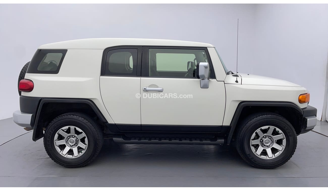 تويوتا إف جي كروزر GXR 4 | بدون دفعة مقدمة | اختبار قيادة مجاني للمنزل