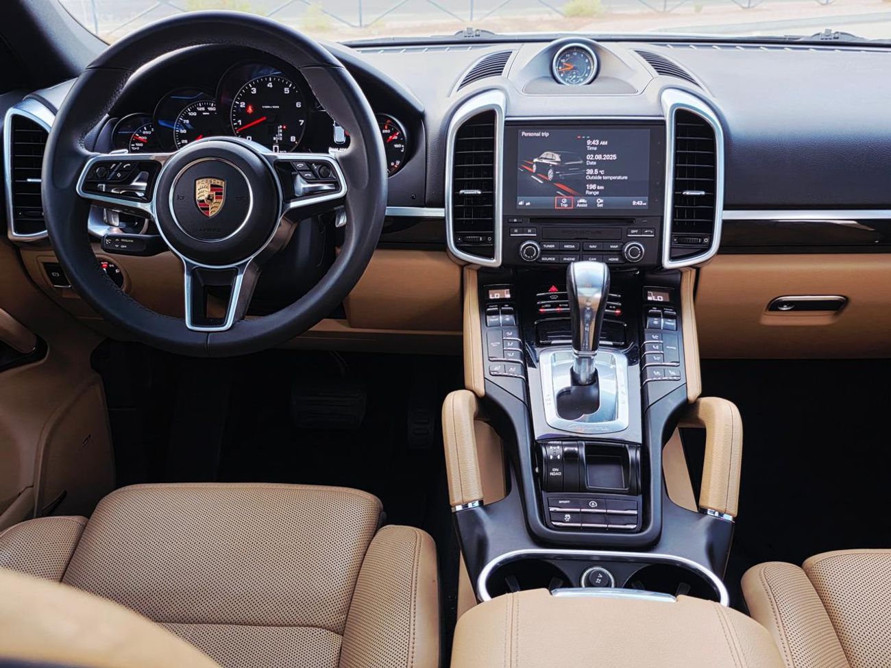 Porsche Cayenne Std 3.0L (335 HP) 3.0L (335 HP) PORSCHE CAYENNE 2018 PLATINUM EDITION