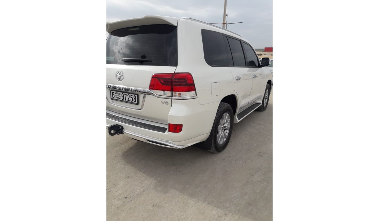 Toyota Land Cruiser 2018 For urgent SALE