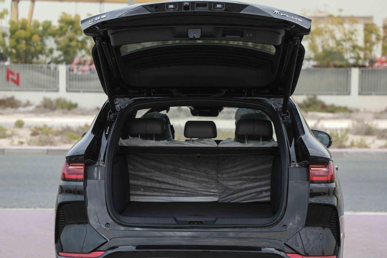 BYD Song Plus 2024 BYD SONG PLUS FLAGSHIP - BLACK inside GREY | Export Only