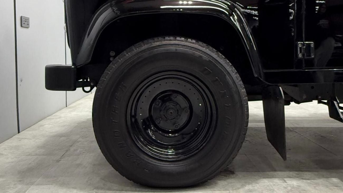 Land Rover Defender Final Edition Pick Up | Manual Transmission | Full Service History