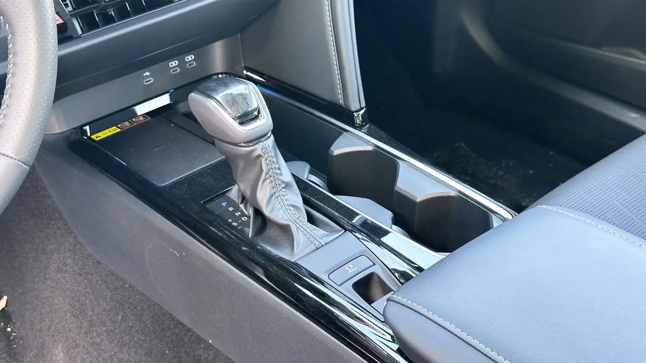 Toyota Camry Toyota/CAMRY/TCPE1 2.5HG Premium Edition Hybrid AT