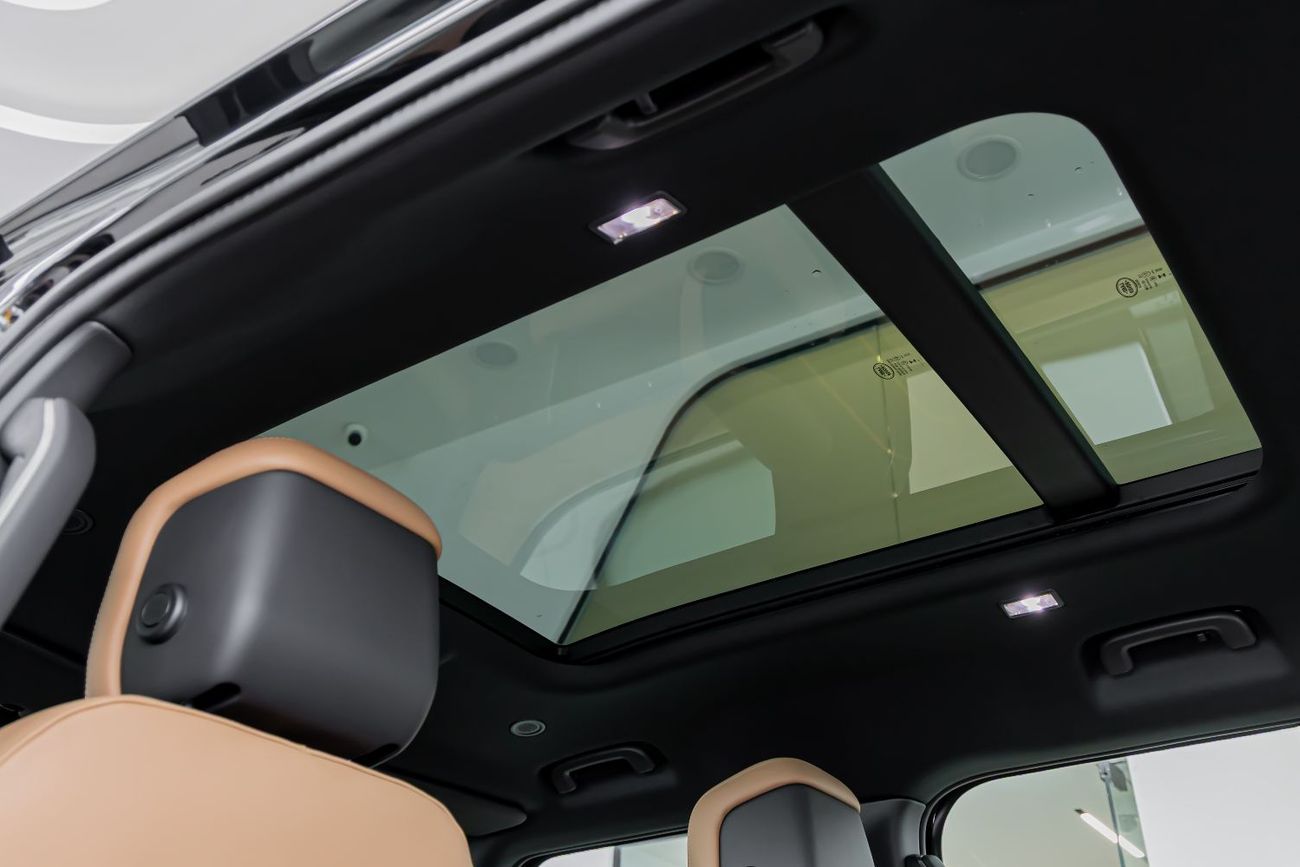 Land Rover Defender Land Rover Defender X-Dynamic HSE P400 - 2026 - GCC (Export)