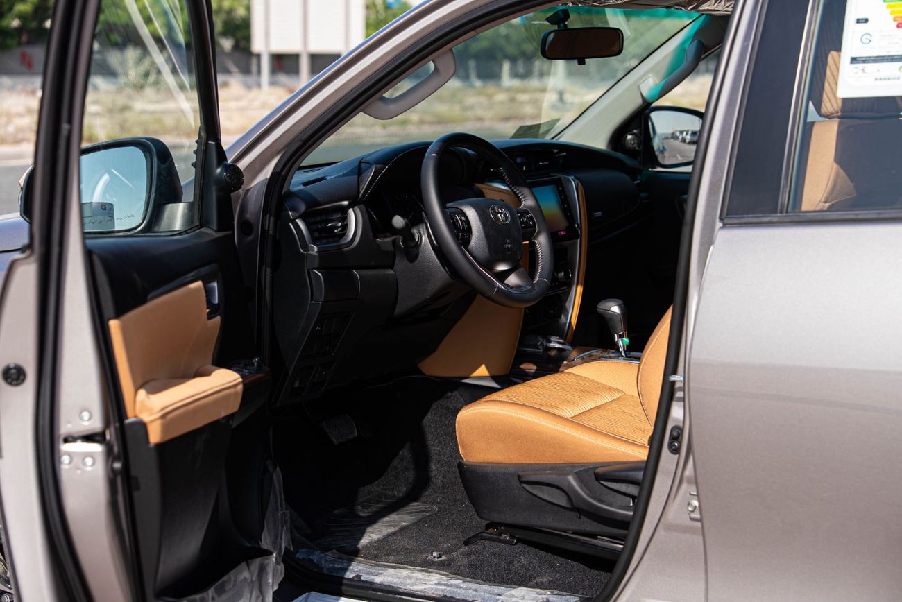 Toyota Fortuner 2024 Toyota Fortuner HI 2.7 - Avant-Grade Bronze Me Inside Quartz | Export Only