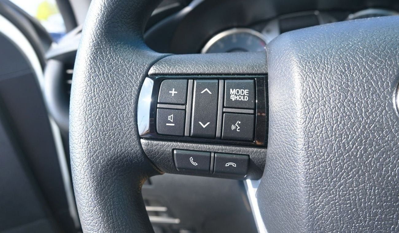 تويوتا هيلوكس Toyota Hilux 2025 2.7L Petrol 4 Cylinders Wheel size 17 inch Single Cab Manual  4WD