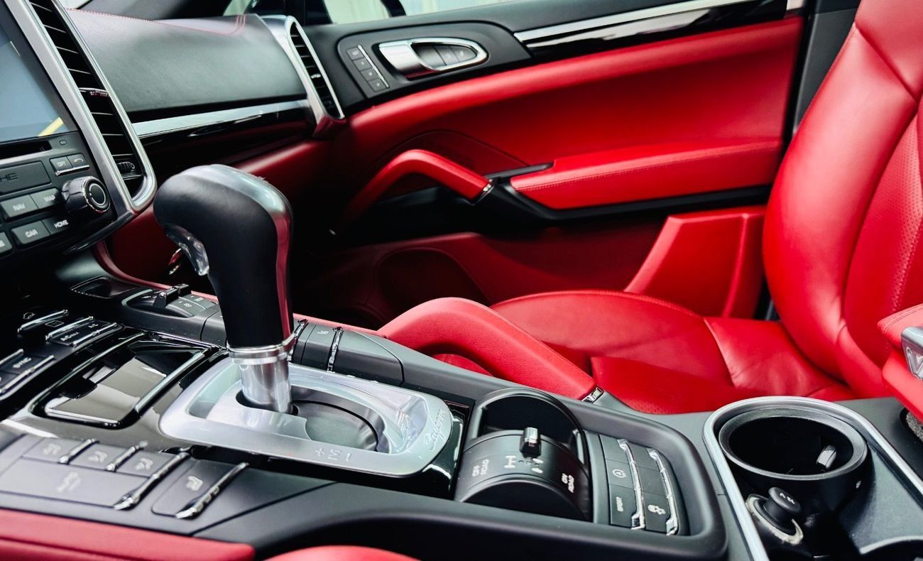 بورش كايان Platinum Edition