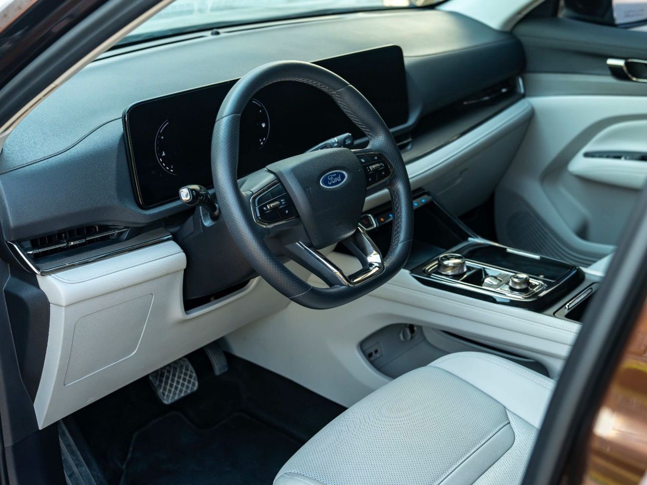 Ford Territory AED 1,573 PM • TERRITORY STD • ONLY 20,000 KMS • OFFICIAL FORD WARRANTY AND SERVICE PLAN UNTIL 2028