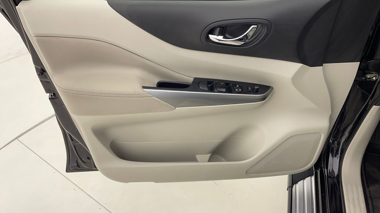 نيسان إكستيرا TITANIUM 2.5 | بدون دفعة مقدمة | اختبار القيادة في المنزل