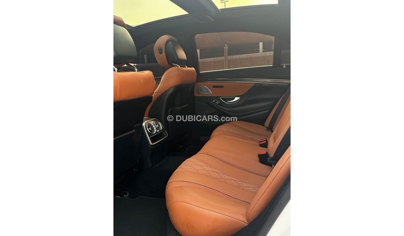 مرسيدس بنز S 550