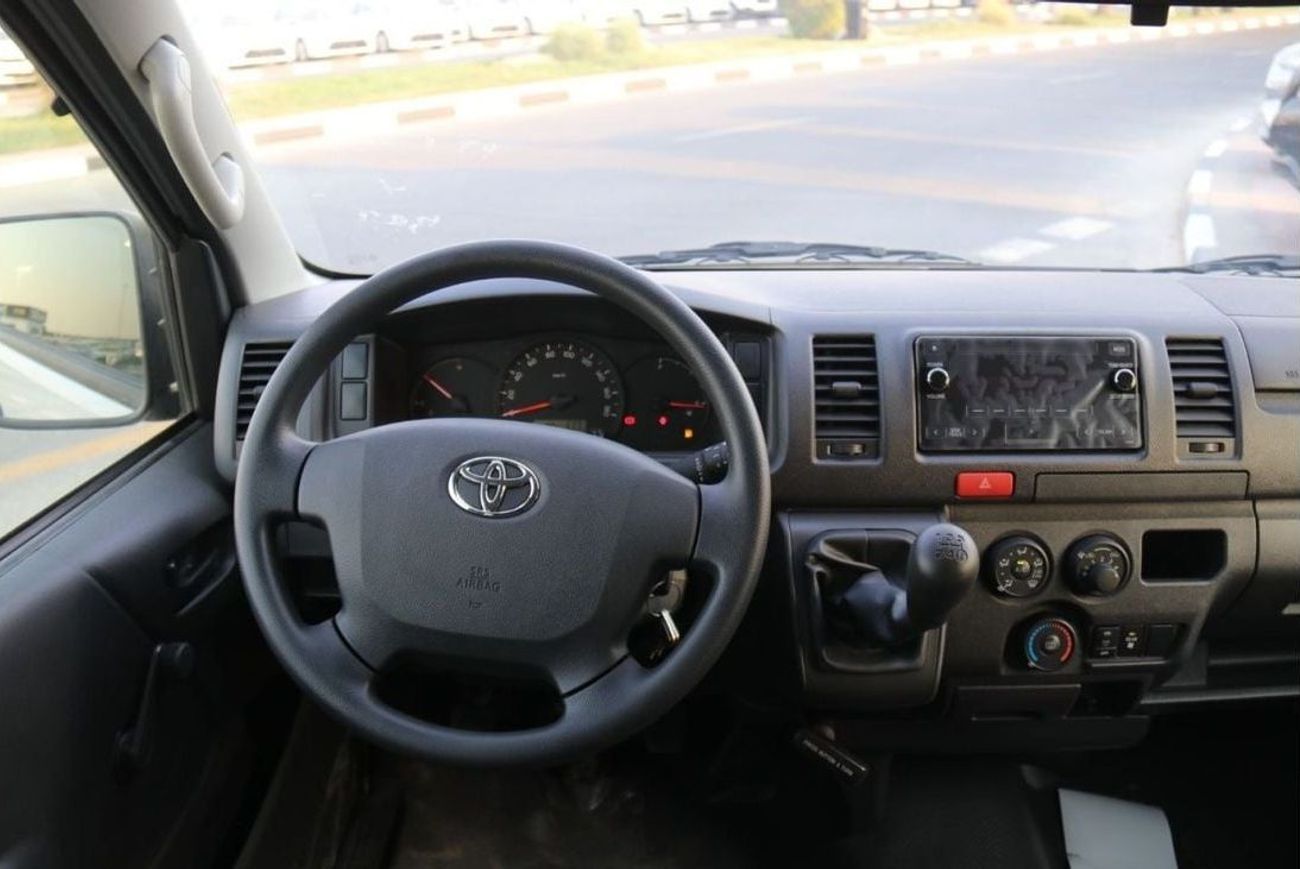 Toyota Hiace Toyota Hiace Commuter Passenger Van 2025