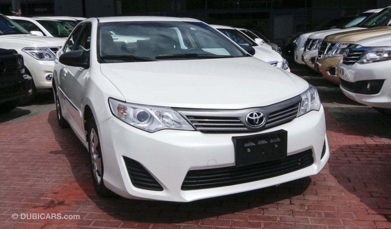 Toyota Camry S