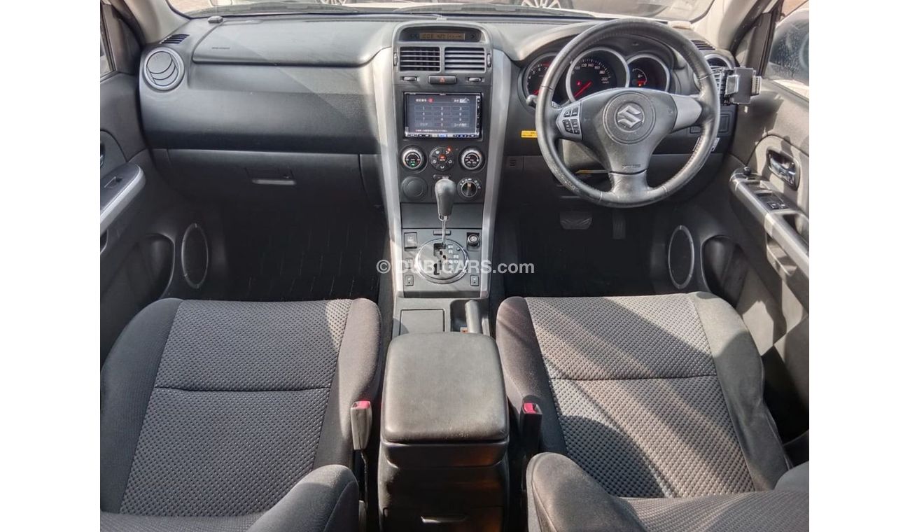 Suzuki Escudo SUZUKI ESCUDO RIGHT HAND DIVE (PM1465)