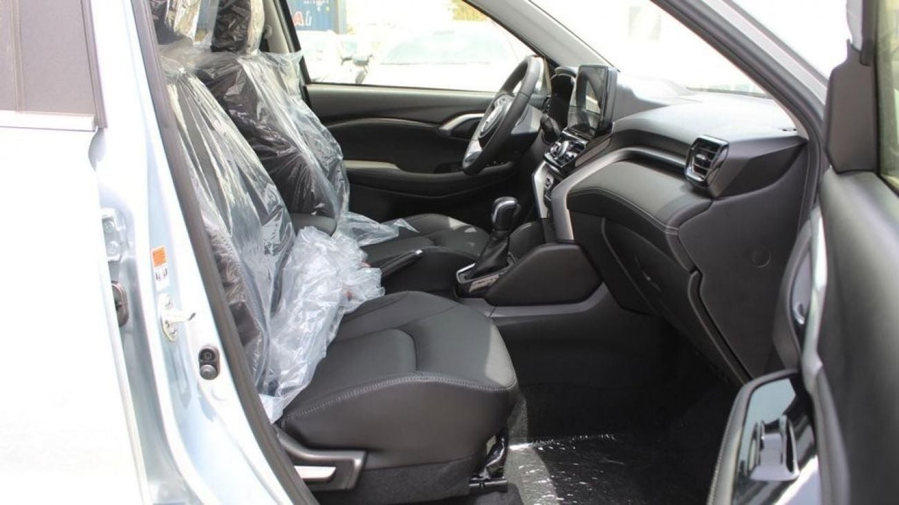 سوزوكي جراند فيتارا SUZUKI GRAND VITARA 1.5L 4x2 GLX 4AT