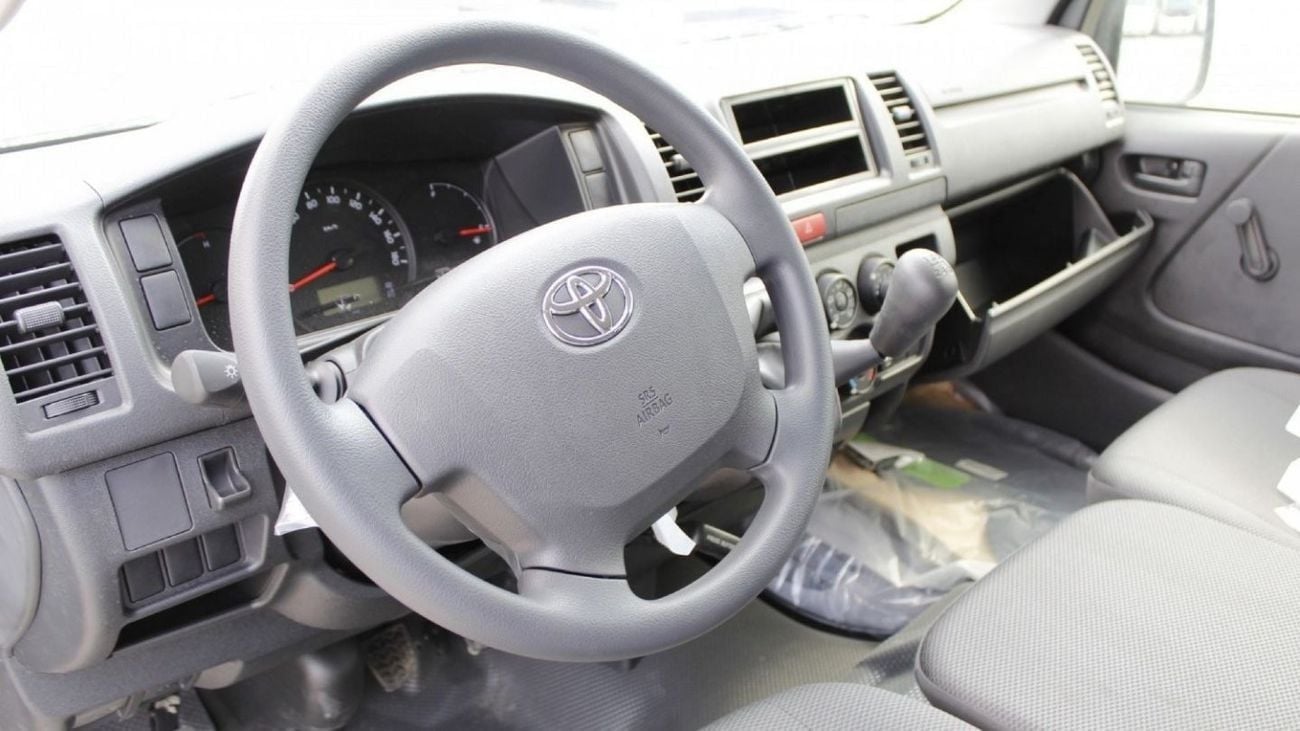 تويوتا هاياس TOYOTA HIACE 2.5L MT 2025