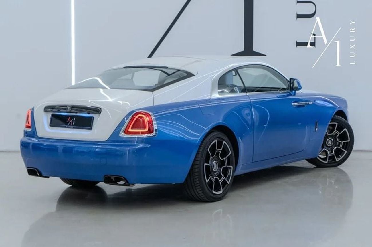 رولز رويس واريث 2017 Rolls Royce Wraith Black Badge, Service History, Carbon Fiber Package, Low Kms, GCC