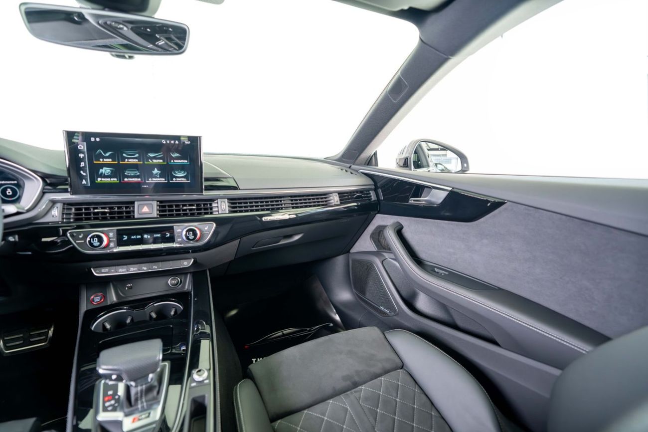 أودي RS5 Active Sports Exhaust-Bang Olufsen Sound System-21 Inch Rims