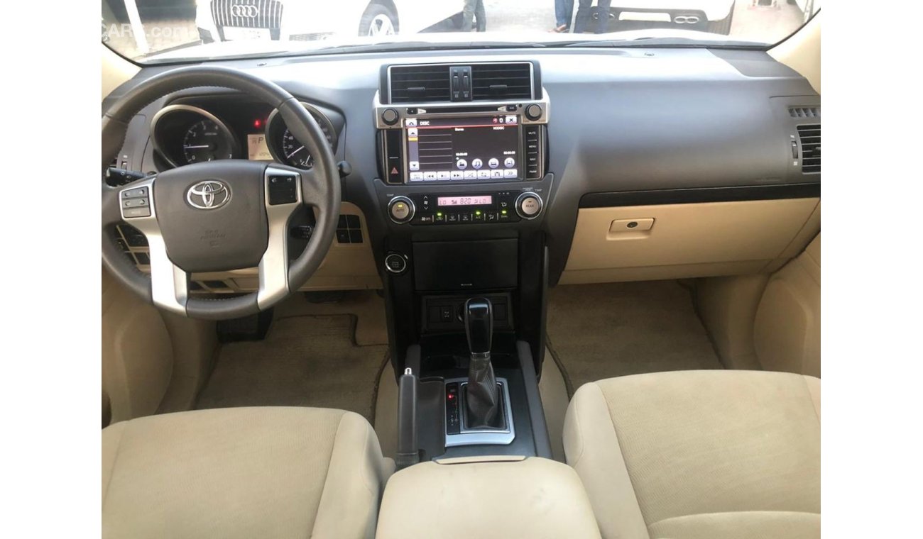 Toyota Prado Model 2017 car prefect condition full option low mileage
