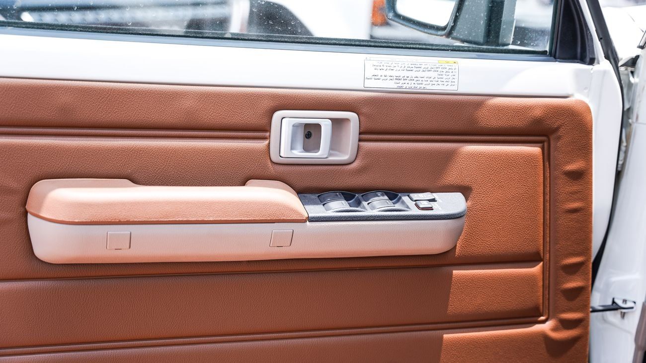 Toyota Land Cruiser 70 TOYOTA LC 76 2.8 DIESEL MT 2026