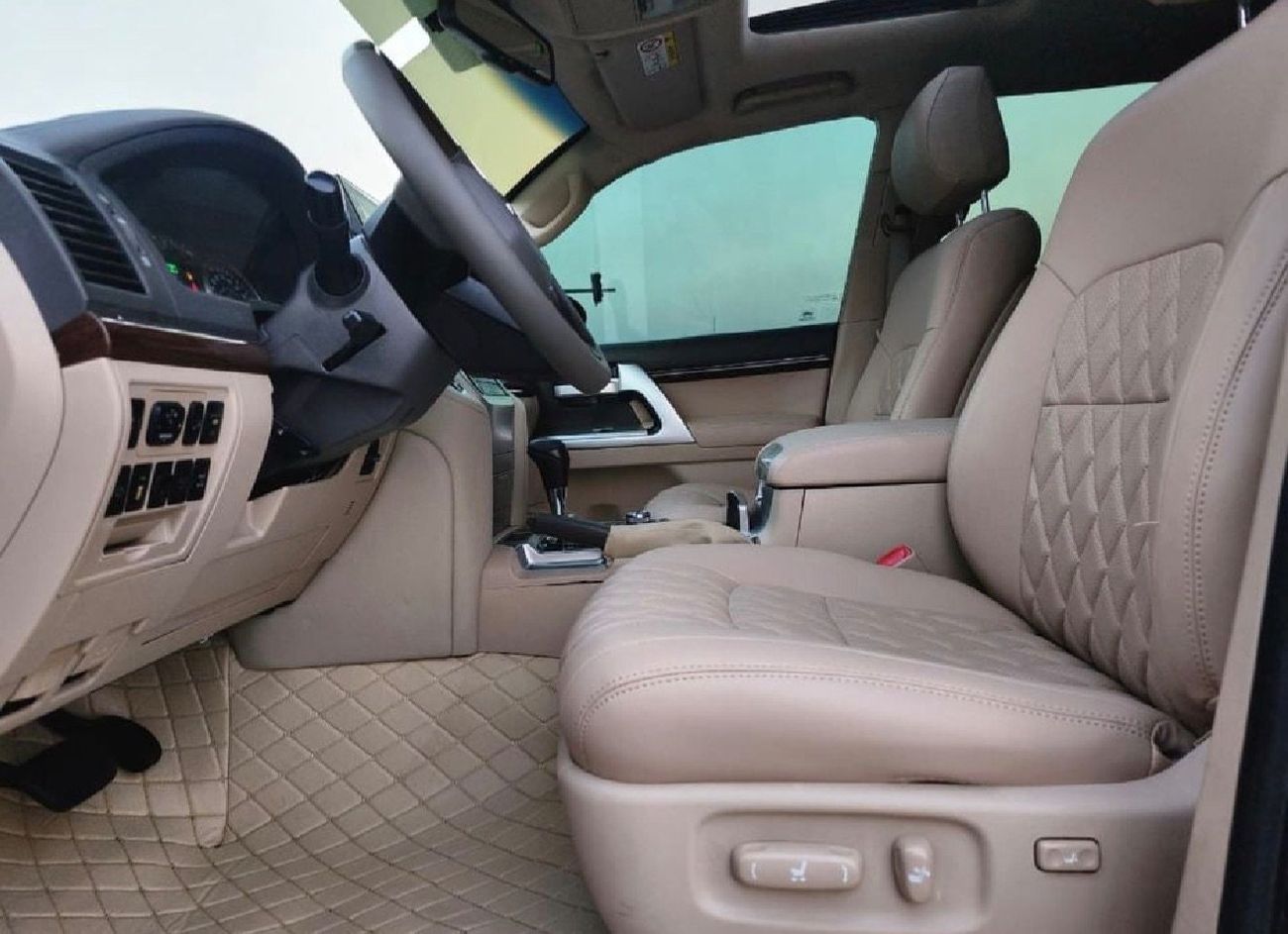 Toyota Land Cruiser 2015 Model VXR V8 Facelift to 2024 Shape Exterior and Interior Full Upgrade