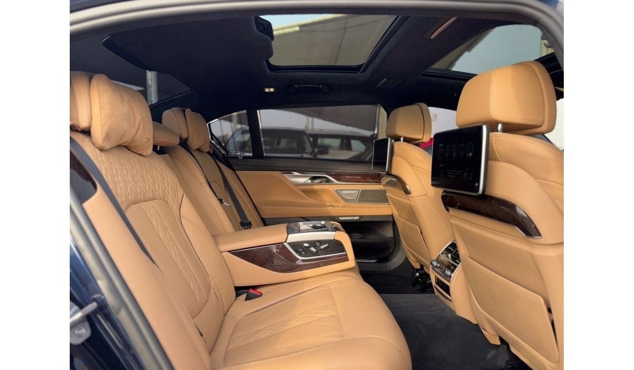 BMW 740Li Luxury 3.0L (335 HP) BMW 740Li / 2016 / GCC / Only 59,000KM / Full Option/ Free Accident/ 3 Keys
