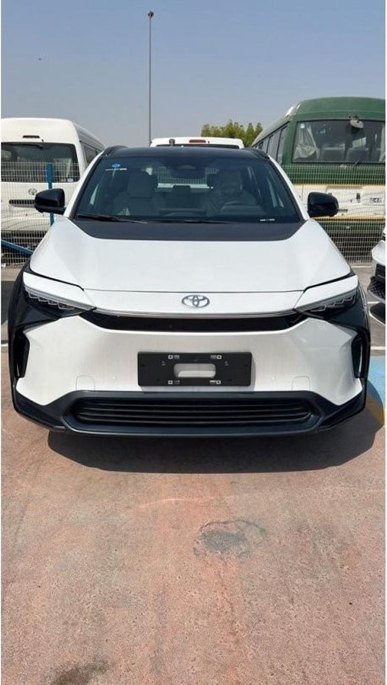 تويوتا bZ4X Toyota Bz4X PRO 2023 MODEL