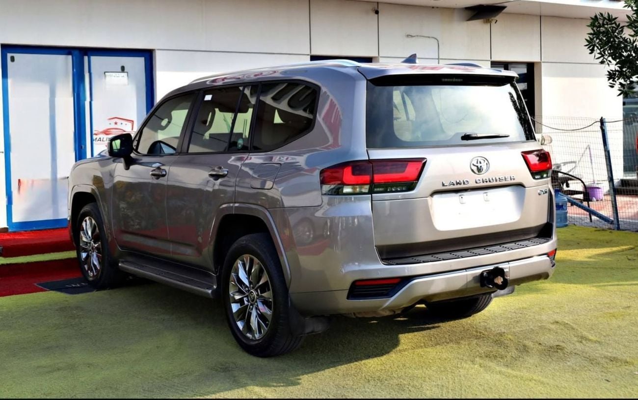 Toyota Land Cruiser GXR 4.0L LHD-4WD-PETROL-AUTOMATIC-6 CYLINDER-7 SEATS-5DOORS