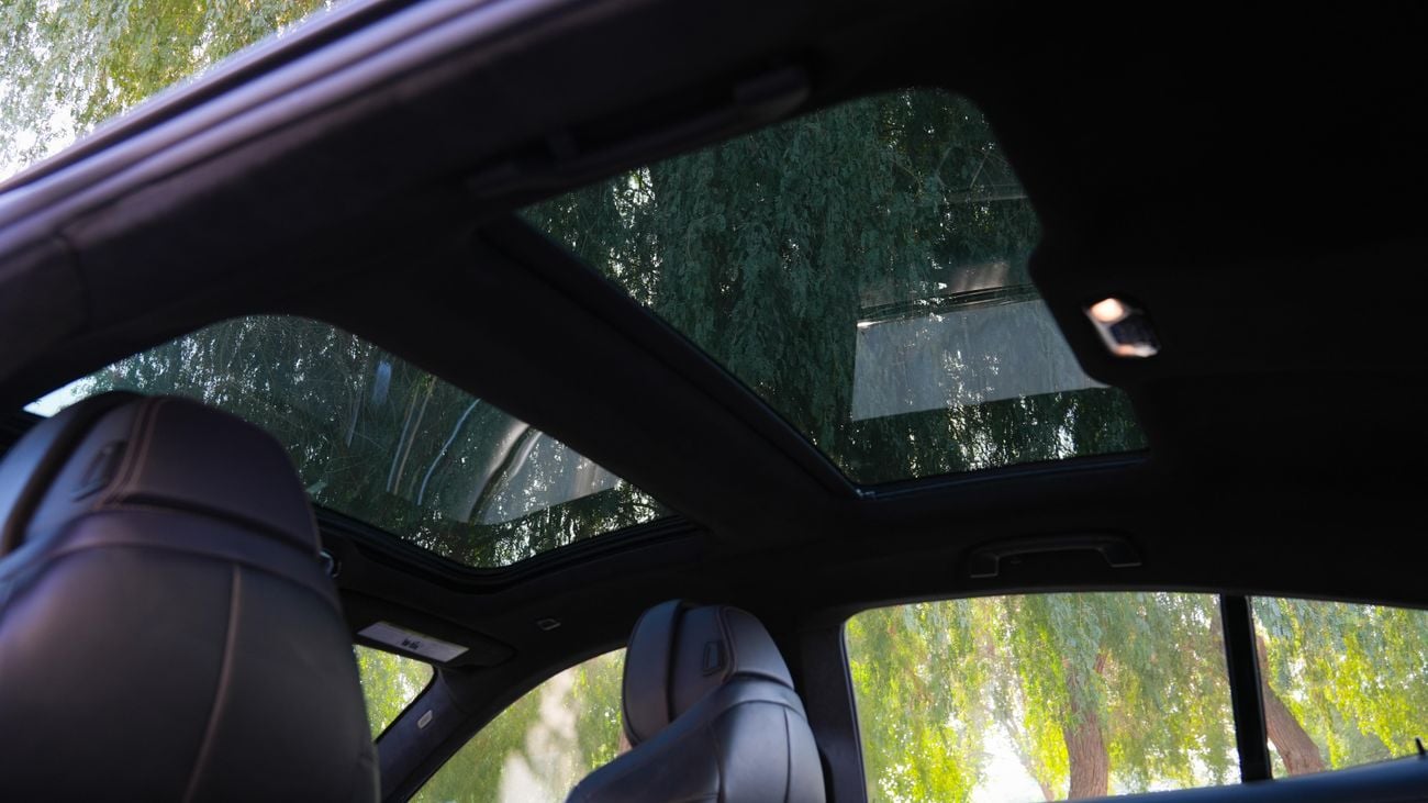 بي أم دبليو M850i