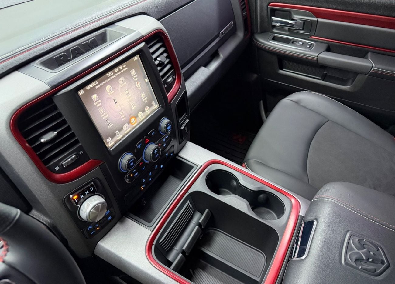 Dodge Ram Van Only 8000 km .. Brand new condition .. V8 .. 5,7 L .. HEMI