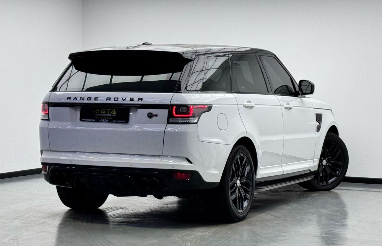 لاند روفر رينج روفر سبورت SVR 5.0L (550 HP) 2015 Range Rover SVR, Just Been Serviced, Excellent Condition, GCC